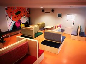 Bankjes bibliotheek